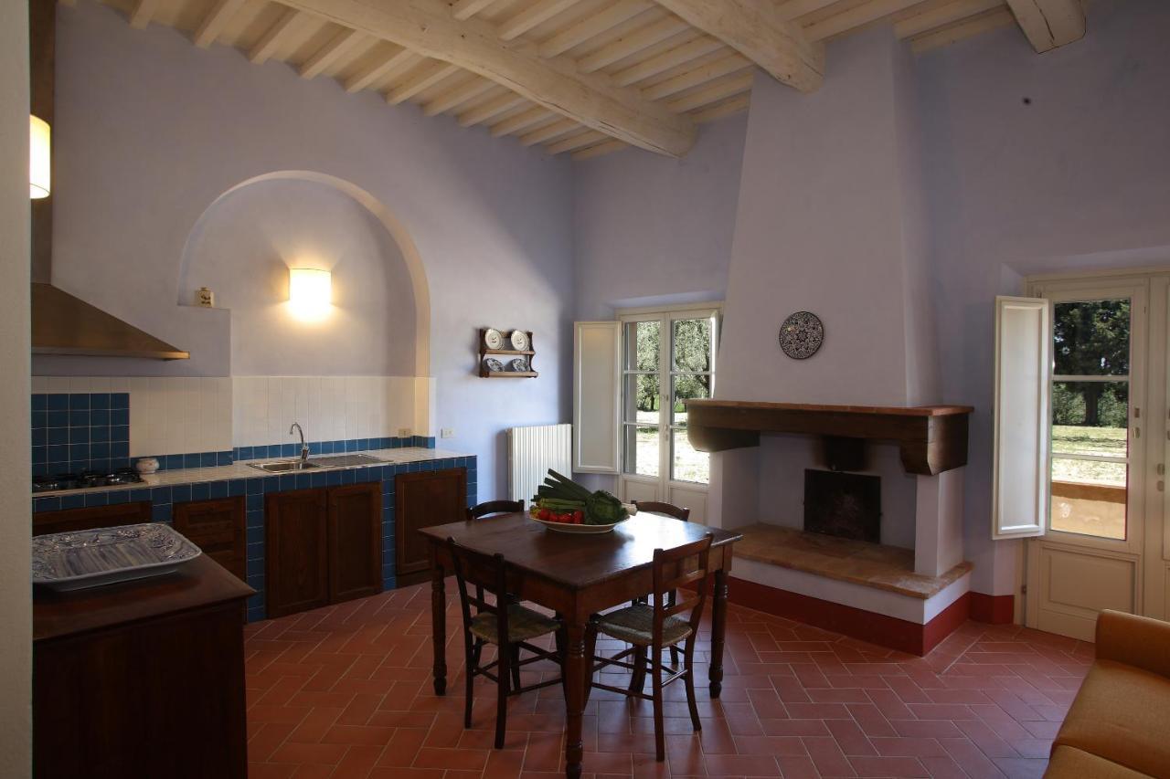 Agriturismo Podere La Casa Palaia Exterior photo