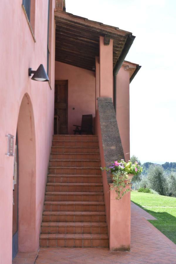 Agriturismo Podere La Casa Palaia Exterior photo